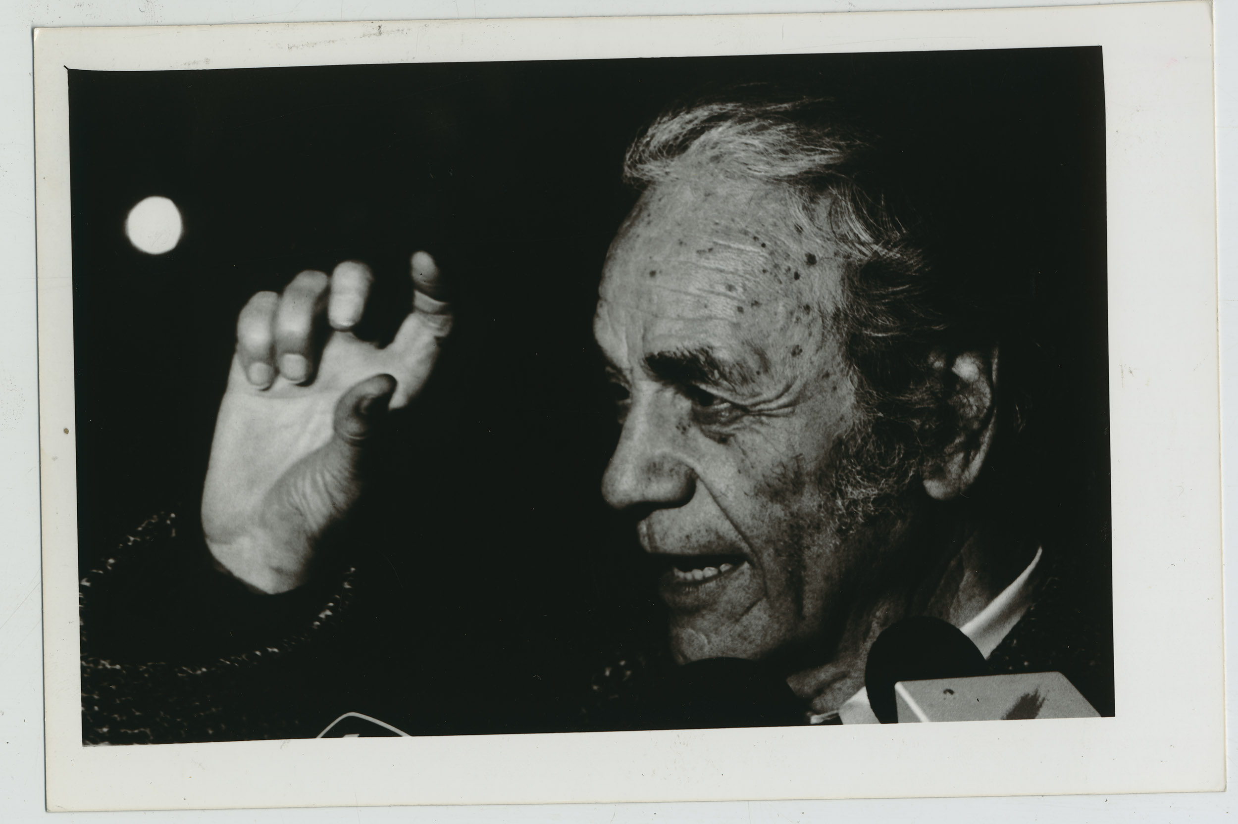 Especial Nicanor Parra