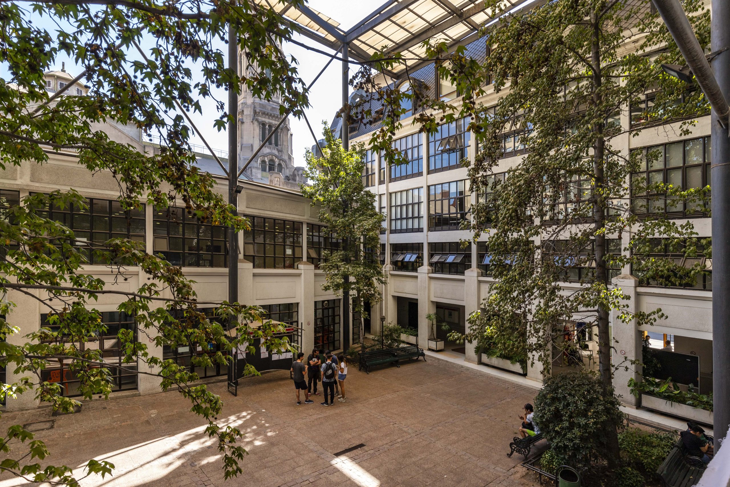 Participa del Programa de Atracción de Talentos de la Facultad de Ingeniería y Ciencias UDP 2023