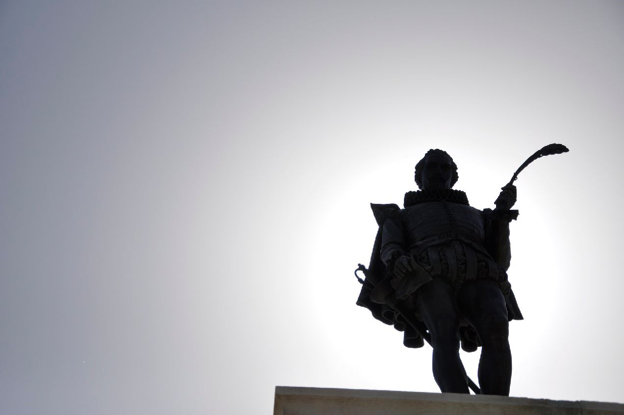 Cátedra abierta en homenaje a Roberto Bolaño con Federico Jeanmaire