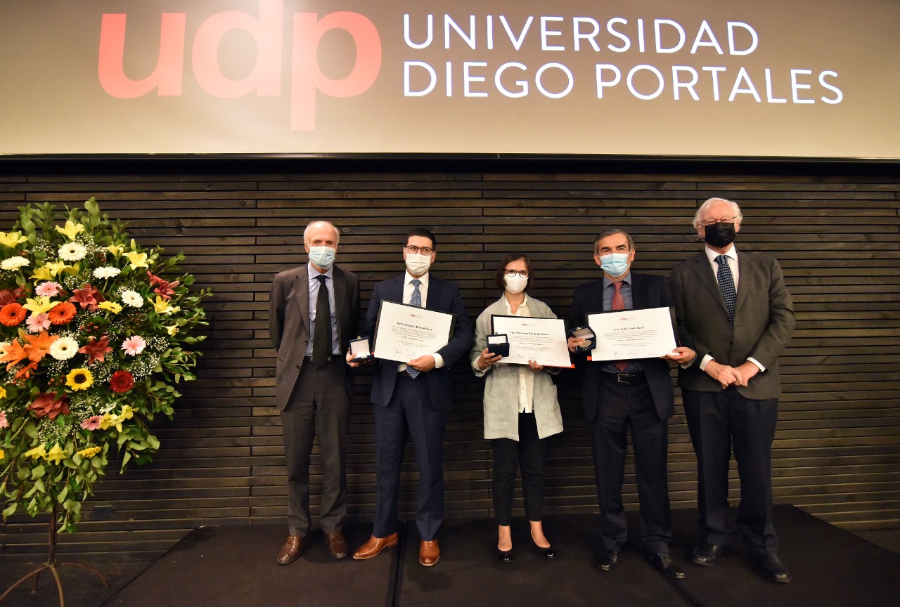 Julie Van Der Wielen – Instituto de Filosofía UDP