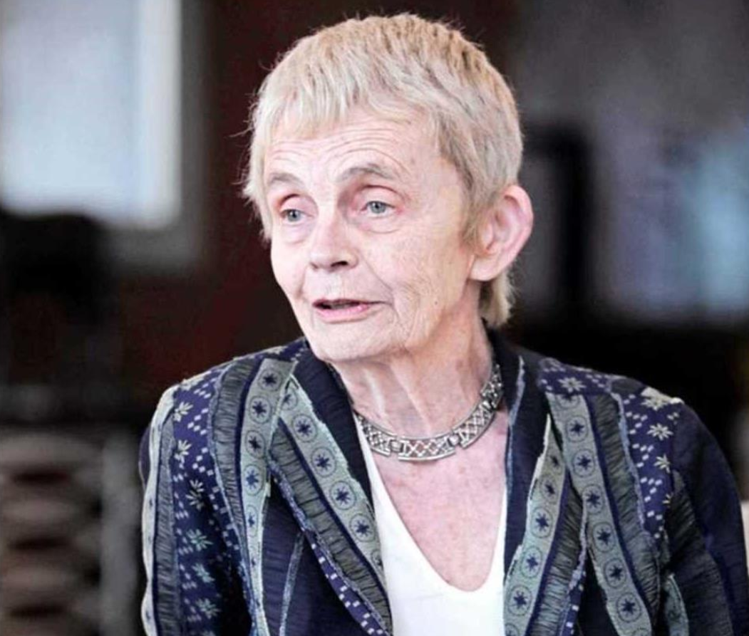 Destacada constitucionalista internacional Cheryl Saunders dictó cátedra “Éxito y fracaso en procesos constituyentes: Perspectivas desde la experiencia constitucional comparada” en la UDP