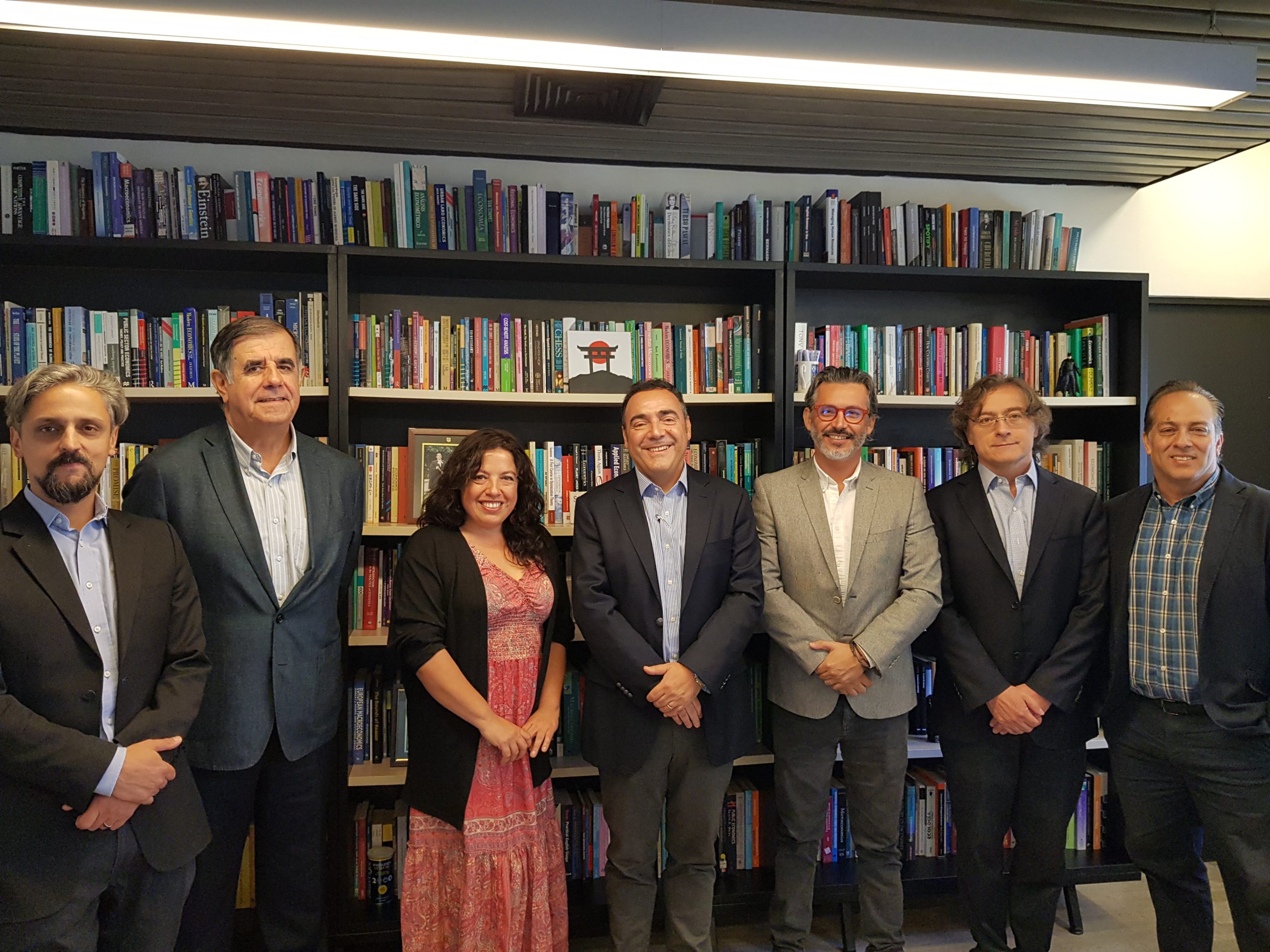 FAE UDP, a través del Centro de Desarrollo Corporativo UDP y Fundación Chile, dan inicio a las primeras conversaciones para la certificación de competencias transversales en la industria minera 4.0