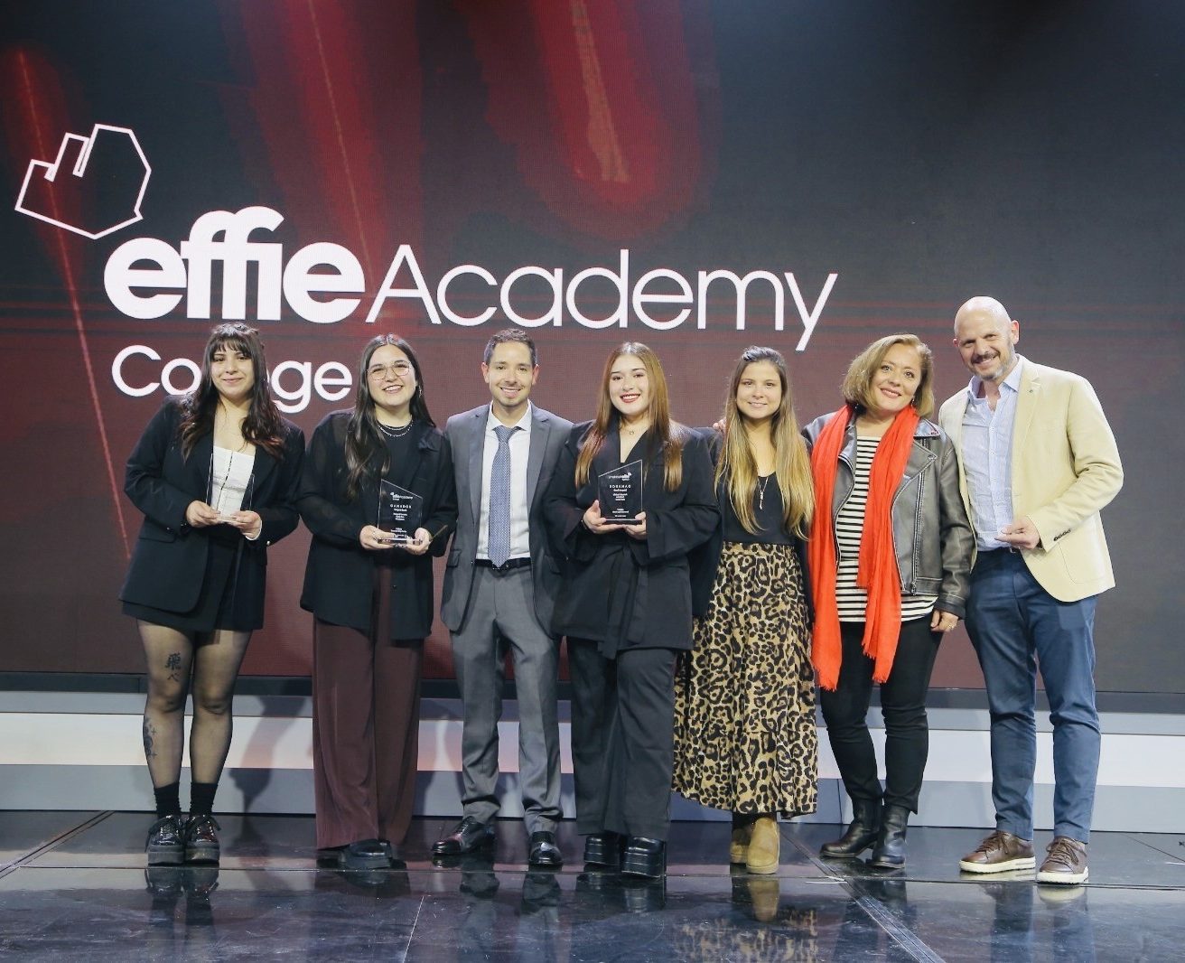 Publicidad UDP logra buen desempeño en ranking Effie College y concurso Jóvenes Talentos