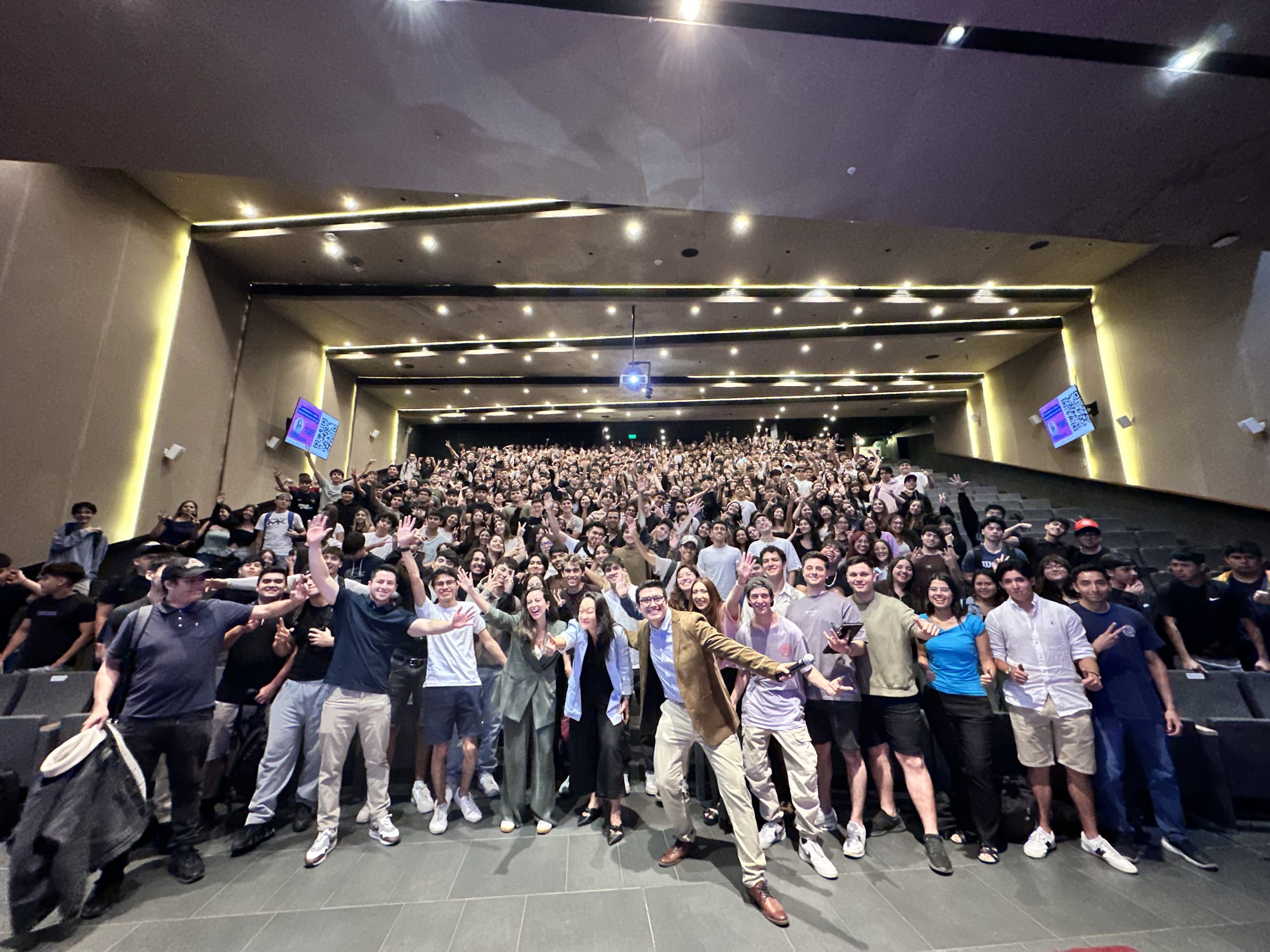 FAE UDP celebró el lanzamiento de L’Oréal Brandstorm 2025