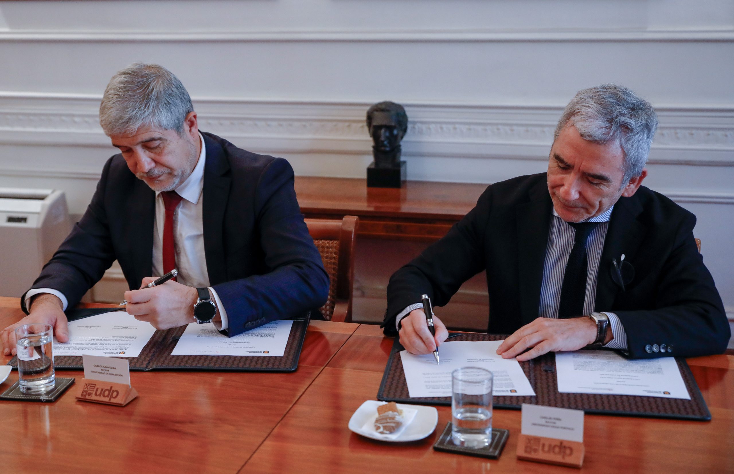UDP y Universidad de Concepción firman convenio de colaboración