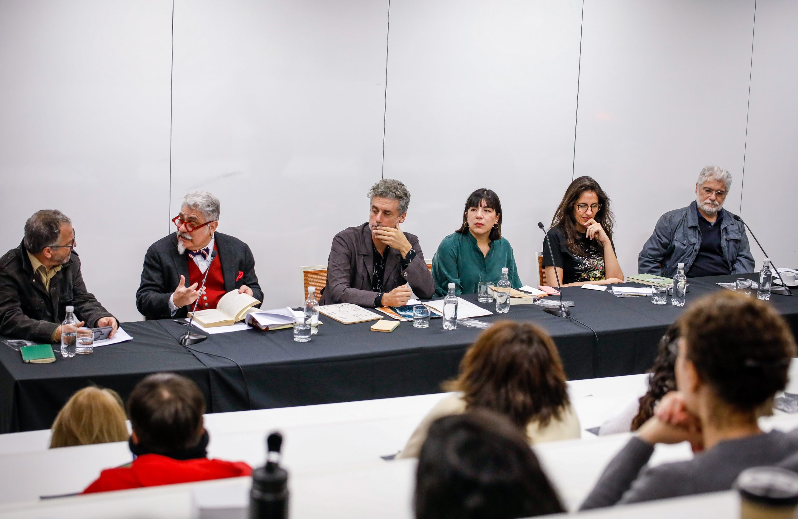 UDP conmemora el natalicio de Nicanor Parra con conversatorio sobre ciencia y antipoesía